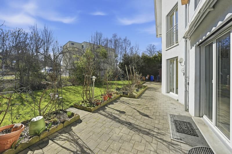 Living with comfort and space - detached family house in Wittenbach (28)