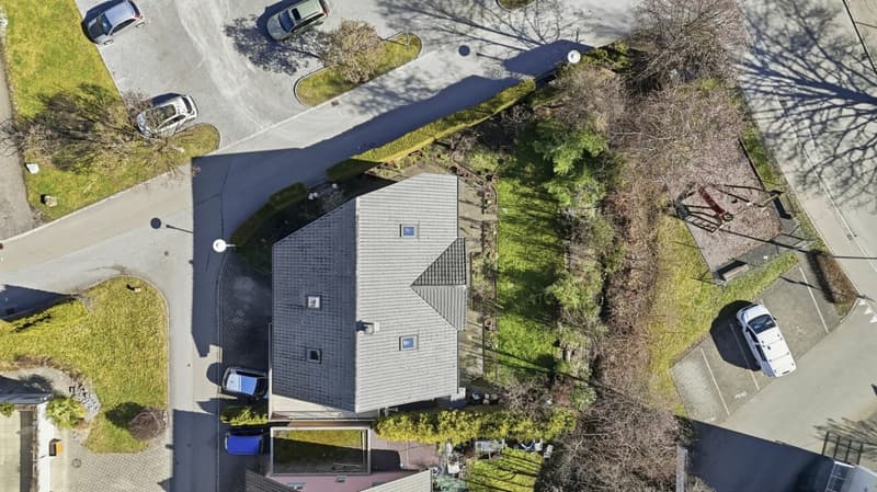 Living with comfort and space - detached family house in Wittenbach (30)