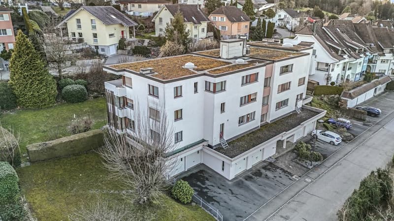 Exclusive living comfort: 5.5-room apartment with approximately 150 m² of living space (19)