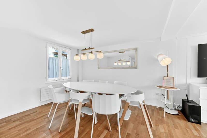 Charme storico incontra comfort moderno - casa unifamiliare con dependance (10)