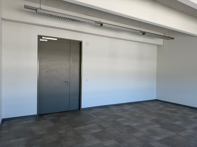 Bureau 36m2 DLZ 3 - Équipé de haute qualité (3)