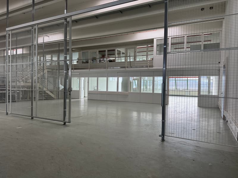 Lagerflächen mit 160m2 - Top Infrastruktur (4)