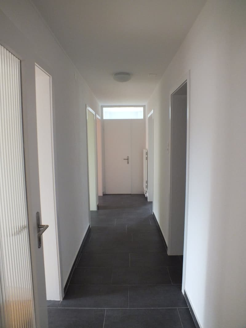 * CHARMANT und GEMÜTLICH * (8)