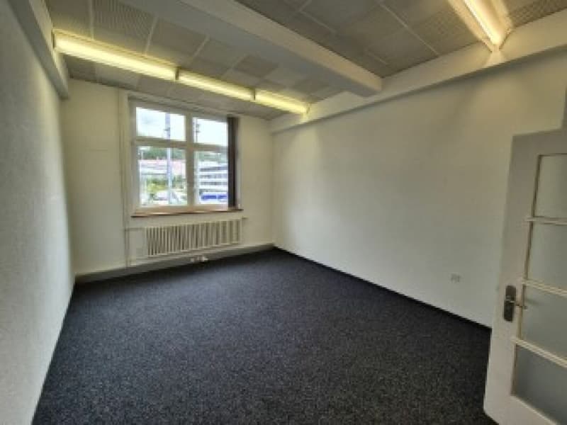Einzel- Büro 24 m2, 2. OG (1)