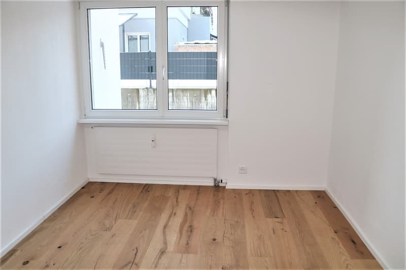 moderne, helle 3.5 Zi.-Wohnung - ideal auch für Studenten (6)