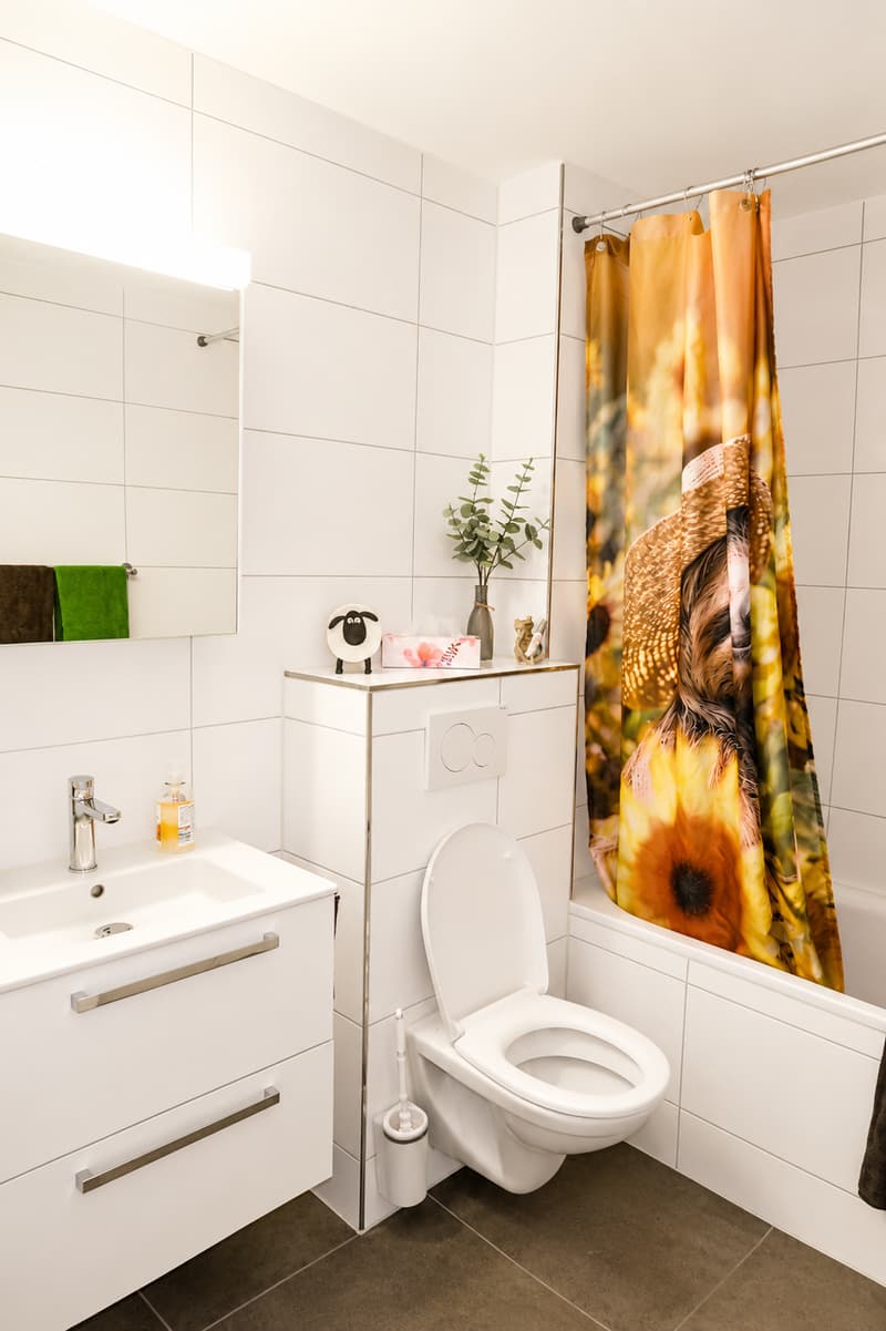 Badezimmer mit Badewanne