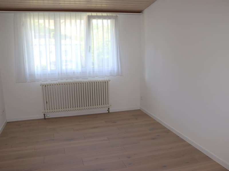 Original 3.5 room attic apartment with balcony (6)