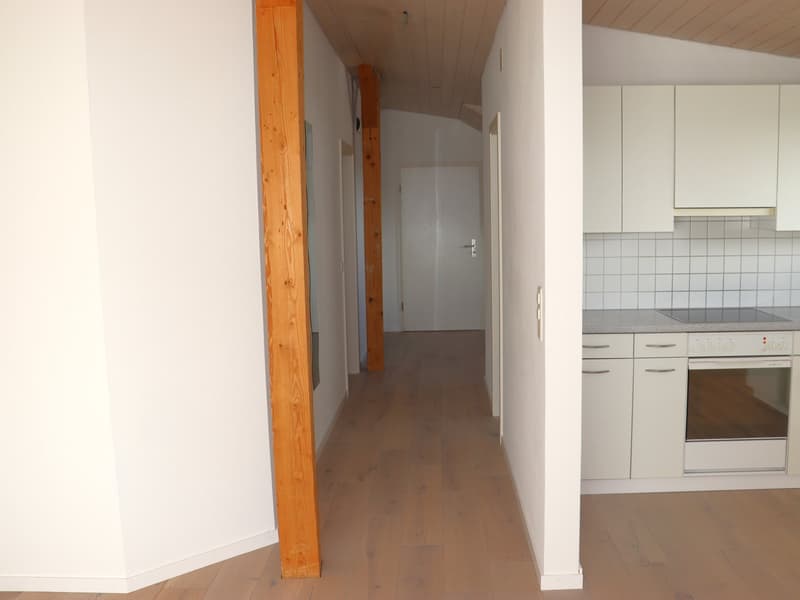 Original 3.5 room attic apartment with balcony (10)
