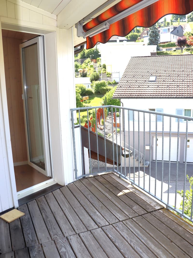 Original 3.5 room attic apartment with balcony (12)