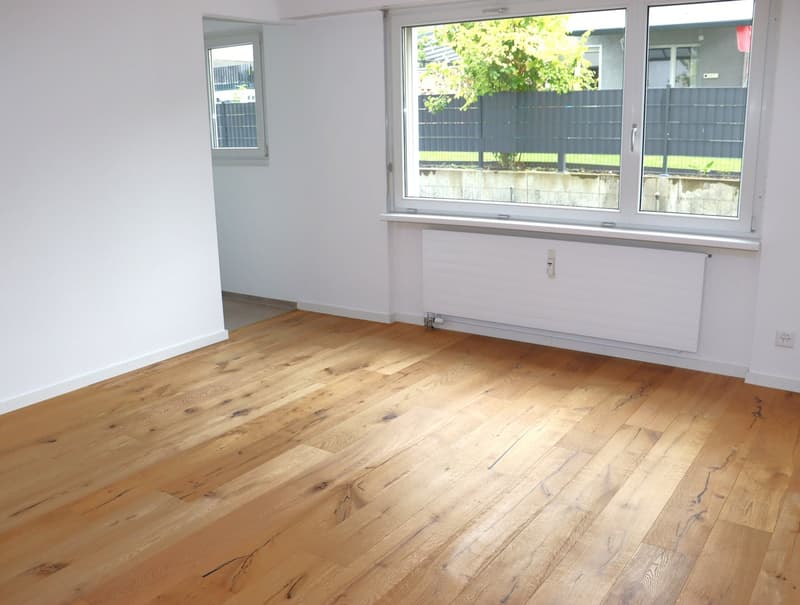 moderne, helle 2 Zi.-Wohnung mit Balkon (5)
