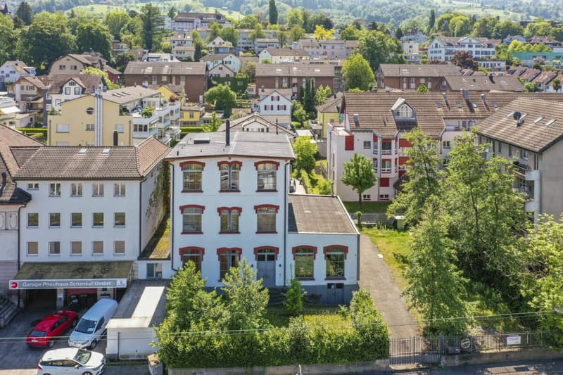 Unique, historic loft house with lake view and plenty of space to live and work (77)