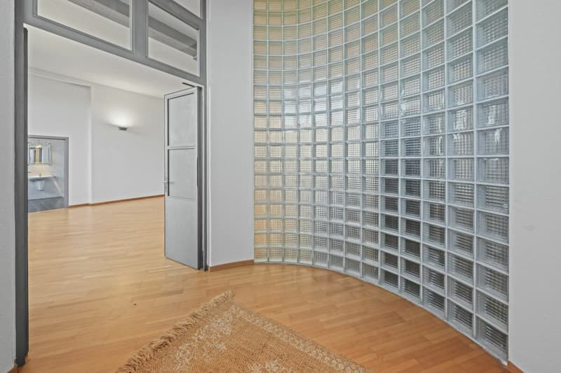 Unique, historic loft house with lake view and plenty of space to live and work (23)