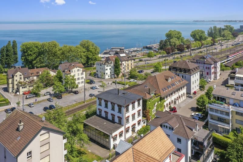 Unique, historic loft house with lake view and plenty of space to live and work (76)