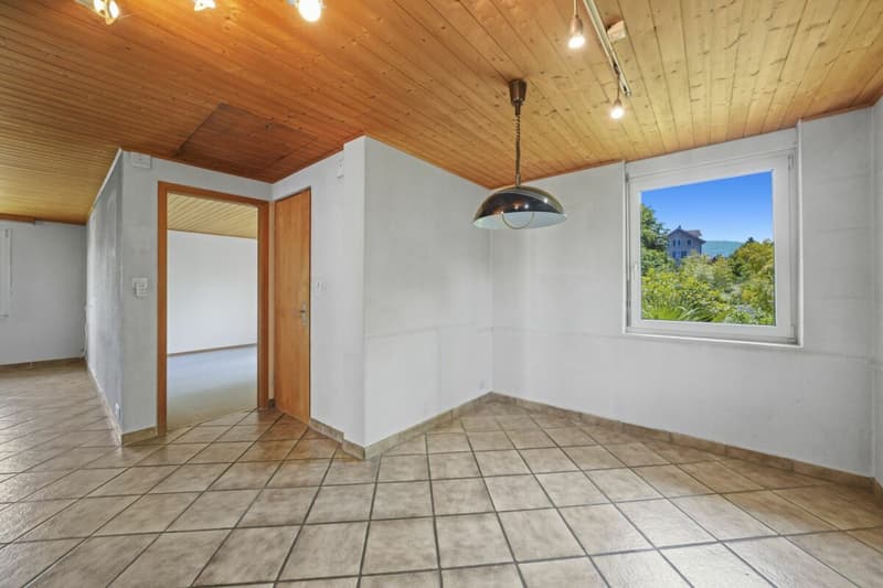Casa familiare idillica, situata al centro, con paradiso di giardino e molto spazio circostante (14)
