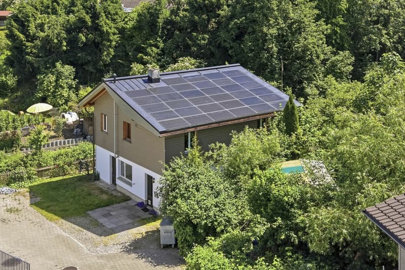 Casa familiare idillica, situata al centro, con paradiso di giardino e molto spazio circostante (37)