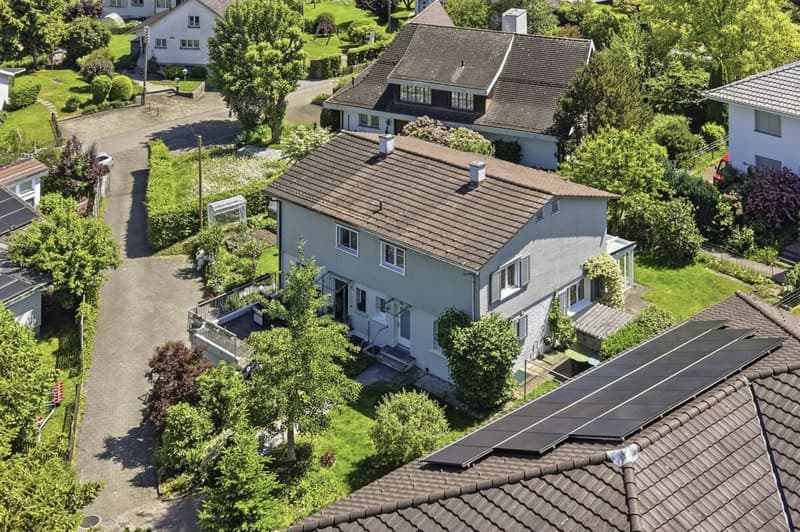 Charming semi-detached house with winter garden and garage in a dream location (40)