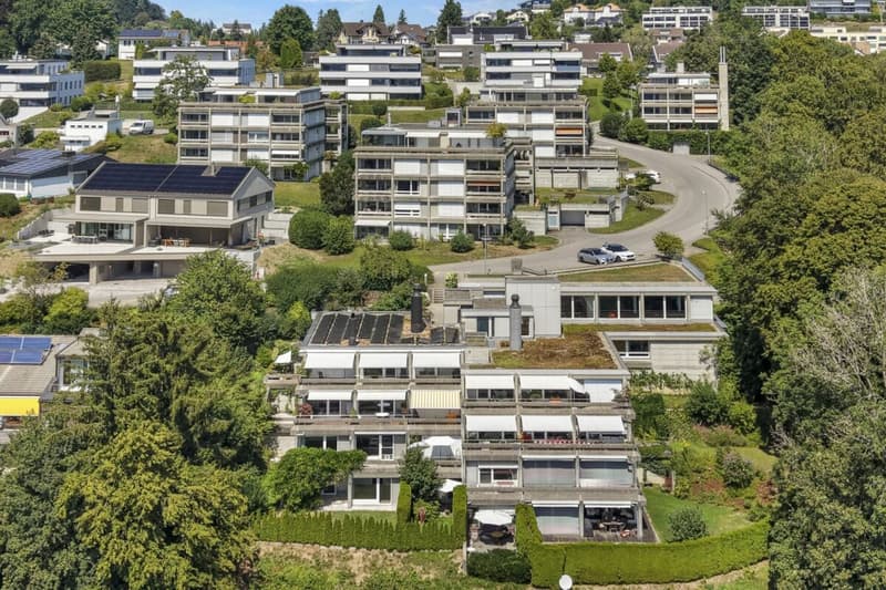 Wohnen wie im Einfamilienhaus! Riesige, gepflegte Maisonette-Wohnung mit Alpsteinpanorama und Schwimmbad (56)