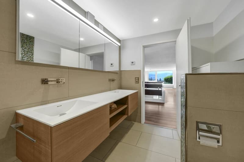 Wohnen wie im Einfamilienhaus! Riesige, gepflegte Maisonette-Wohnung mit Alpsteinpanorama und Schwimmbad (28)