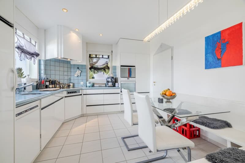 Repräsentative und einmalige Villa an Top-Wohnlage mit attraktiver Seesicht und Einliegerwohnung (21)