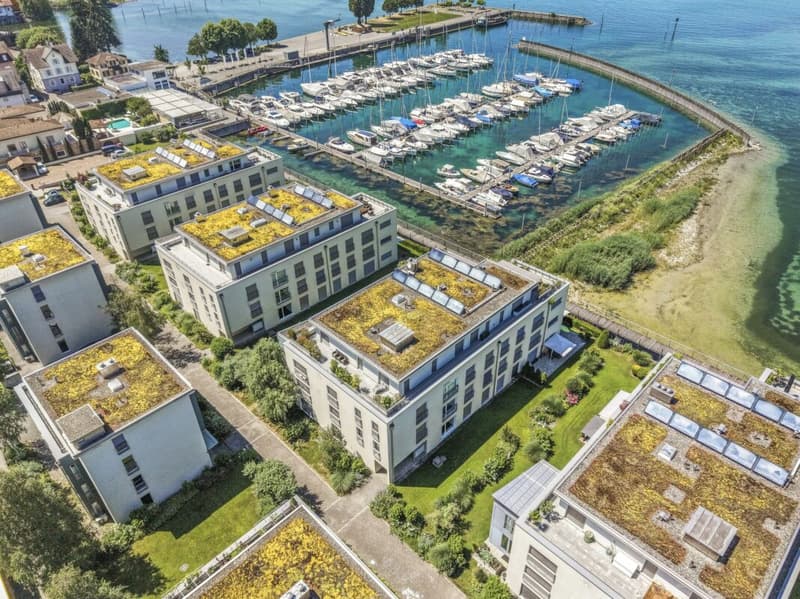 Exklusives, privilegiertes Wohnen, direkt am See an unverbaubarer Lage und mit traumhafter Aussicht (42)