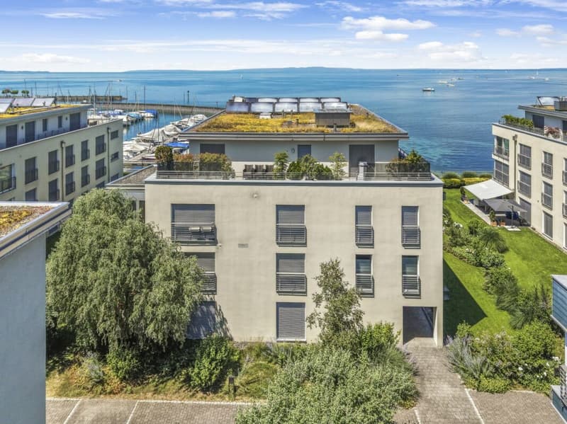 Exklusives, privilegiertes Wohnen, direkt am See an unverbaubarer Lage und mit traumhafter Aussicht (37)