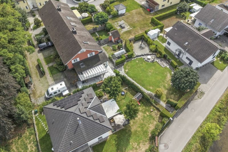 Familienfreundliches, zentral- und ruhig gelegenes Reiheneckhaus mit viel Platz und Baulandreserve (64)