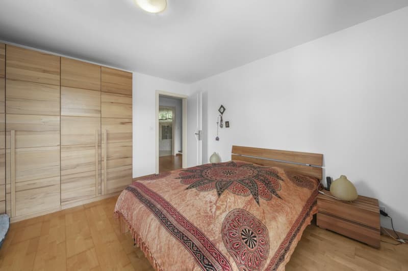 Familienfreundliches, zentral- und ruhig gelegenes Reiheneckhaus mit viel Platz und Baulandreserve (37)