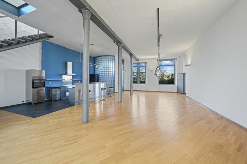 Einzigartiges, historisches Loft-Haus mit Seesicht und viel Raum zum Wohnen und Arbeiten (17)