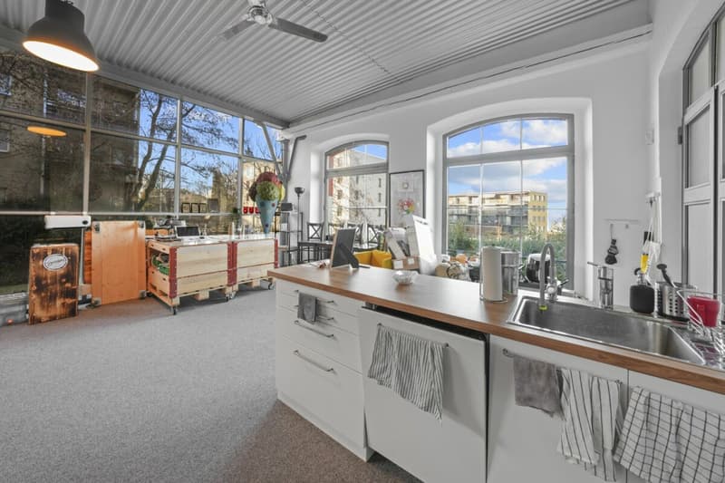 Einzigartiges, historisches Loft-Haus mit Seesicht und viel Raum zum Wohnen und Arbeiten (56)