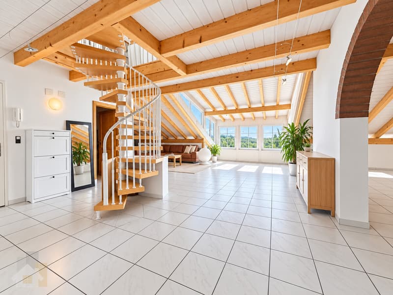 Wohnzimmer in Maisonettewohnung