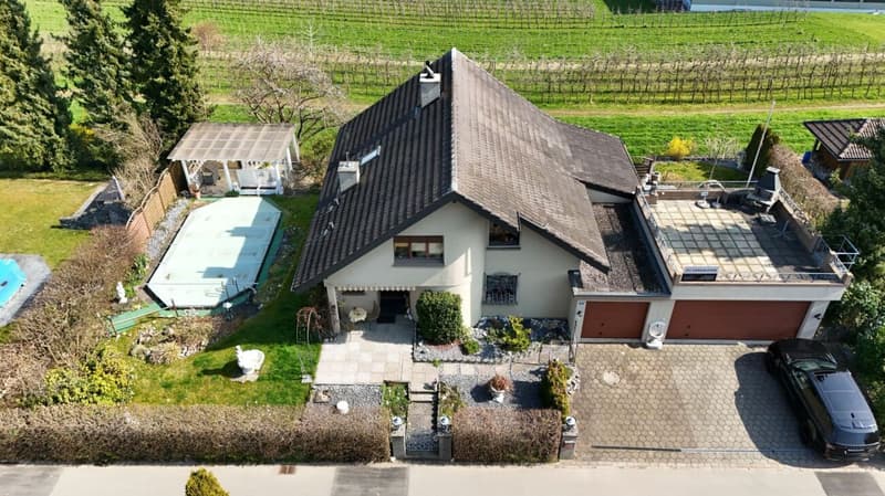 Dream home in a preferred residential area (2)
