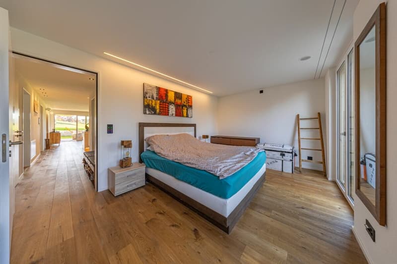 3.5-Room Garden Apartment in a Quiet Natural Setting (11)