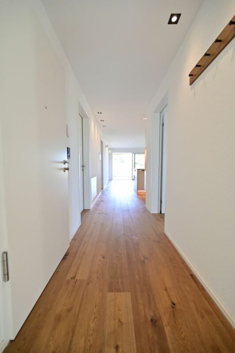 3.5-Zimmer-Gartenwohnung an ruhiger Naturlage (11)