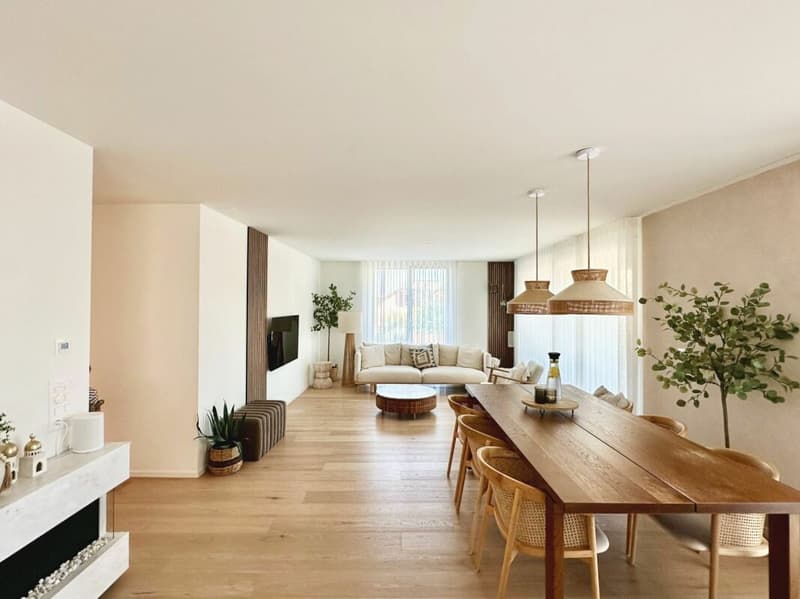 Exklusive 4.5-Zimmer-Eigentumswohnung - Licht, Stil und Wohnkomfort auf höchstem Niveau (4)