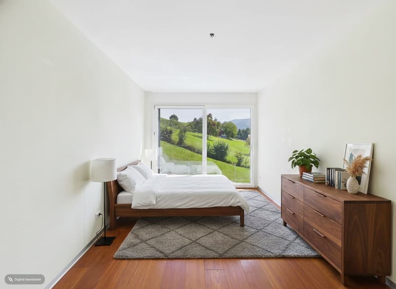Exklusive Terrassenwohnung an wunderschöner Lage mit freier Sicht auf die Berge, die Linthebene und den Zürichsee (6)