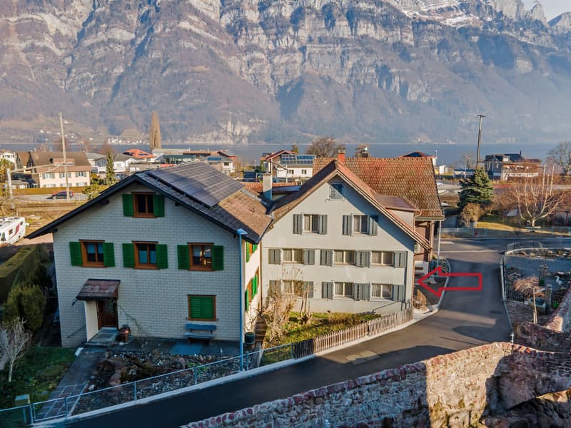 Einfamilienhaus mit viel Potenzial in Seenähe, umgeben von traumhafter Bergwelt (2)