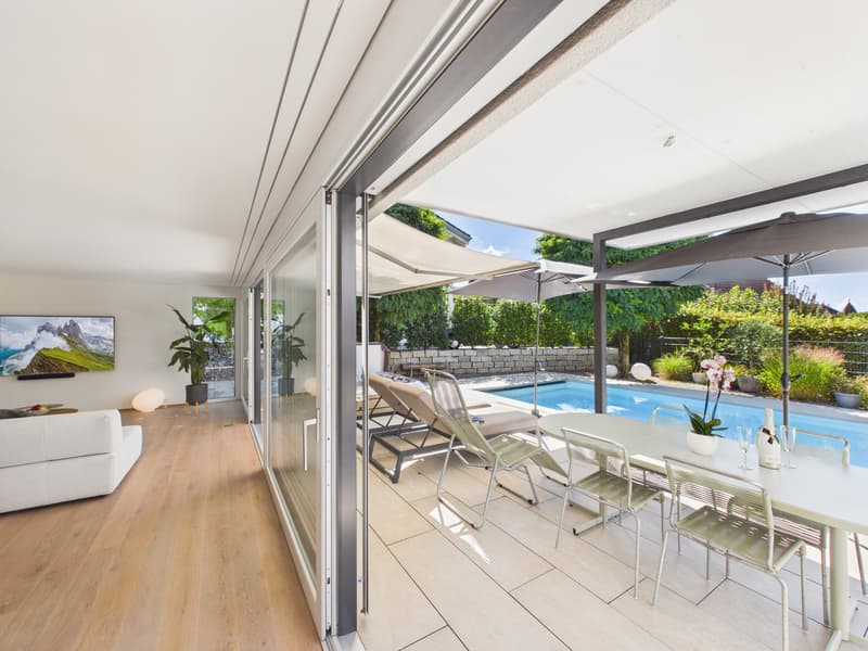 Ein Zuhause, das keine Wünsche offenlässt - Modernes Einfamilienhaus mit Garten und Pool (7)