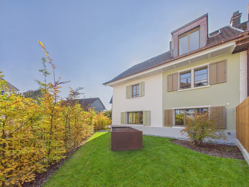 Charme e Modernità - Flarzhaus Totalmente Ristrutturato con Giardino Idilliaco e Terrazza sul Tetto nel Cuore di Dürnten (9)