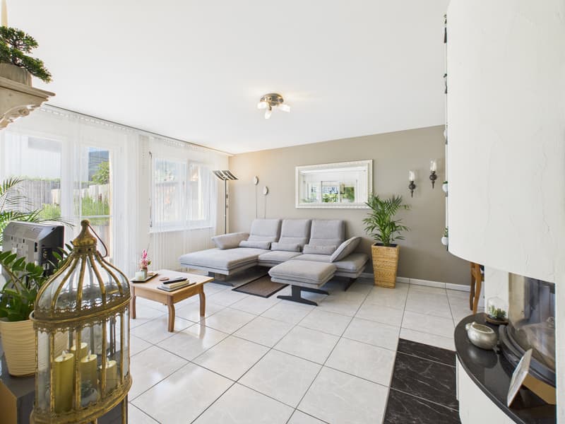 Spacious semi-detached house in a quiet residential area with top connection to a central location (5)