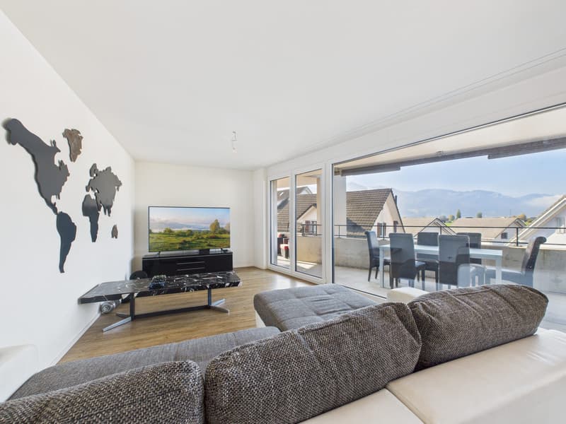 Modern 3.5-room apartment in a quiet location in the heart of Benken SG (1)