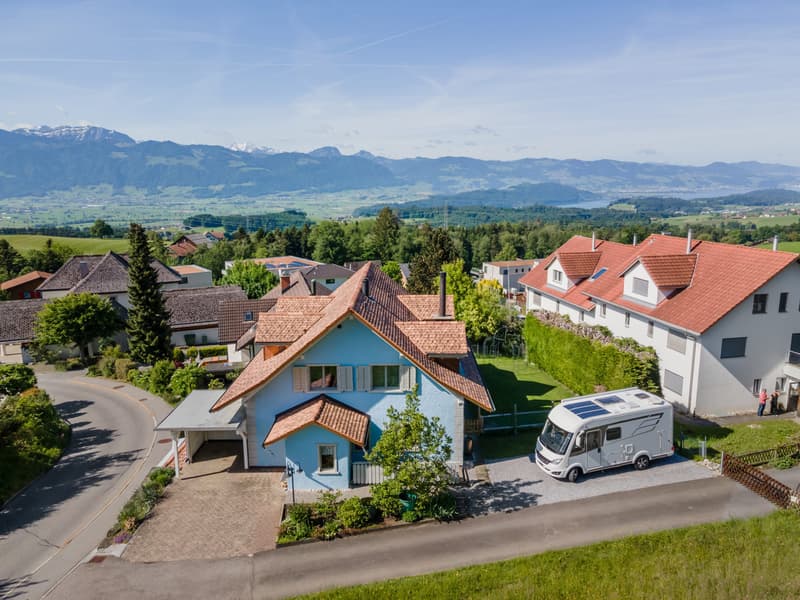 Stylish single-family house with winter garden and beautiful views in Gebertingen (1)