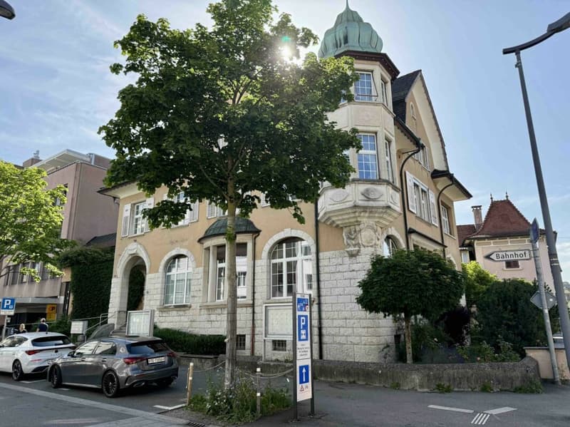 Modern office and practice spaces in a central location in Flawil, 92 m². (2)