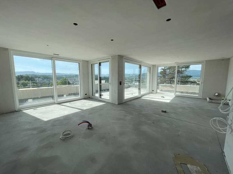 4.5 room attic apartment with spacious sun terrace and panoramic view (5)