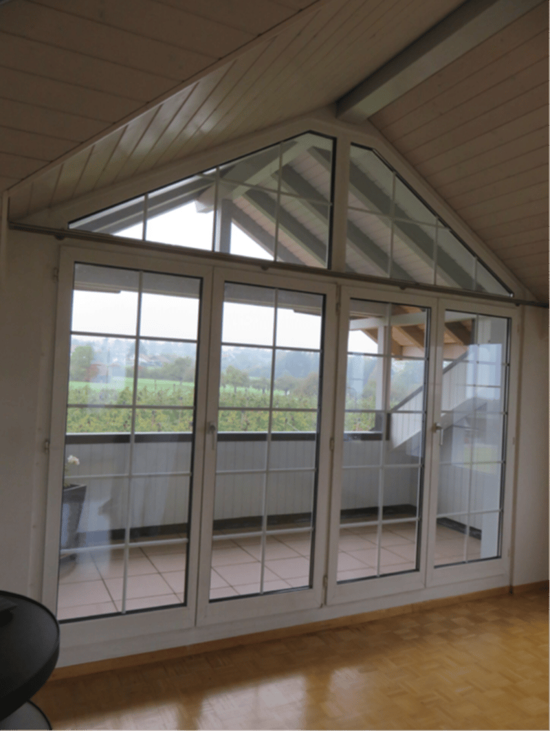 Cozy attic apartment in a central location with a view of the greenery (4)