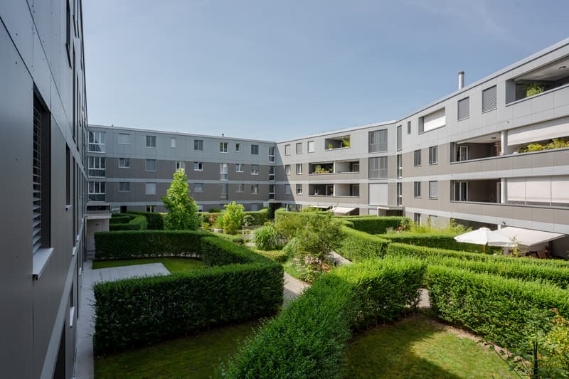 Fantastische 3.5 Zimmer-Wohnung an zentraler Lage (2)