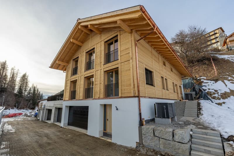 5.5-Zimmer-Doppeleinfamilienhaus als hochwertiger Erstwohnsitz (2B) in Davos Wiesen (8)