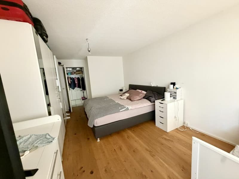 Grand appartement 4.5 pièces pour les habitants (5)