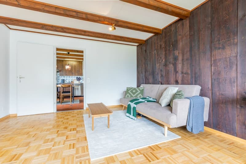 Charming 2.5-room attic apartment in the Bünda quarter (4)