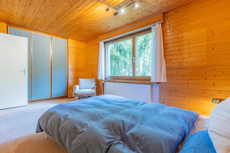 Charming 2.5-room attic apartment in the Bünda quarter (5)