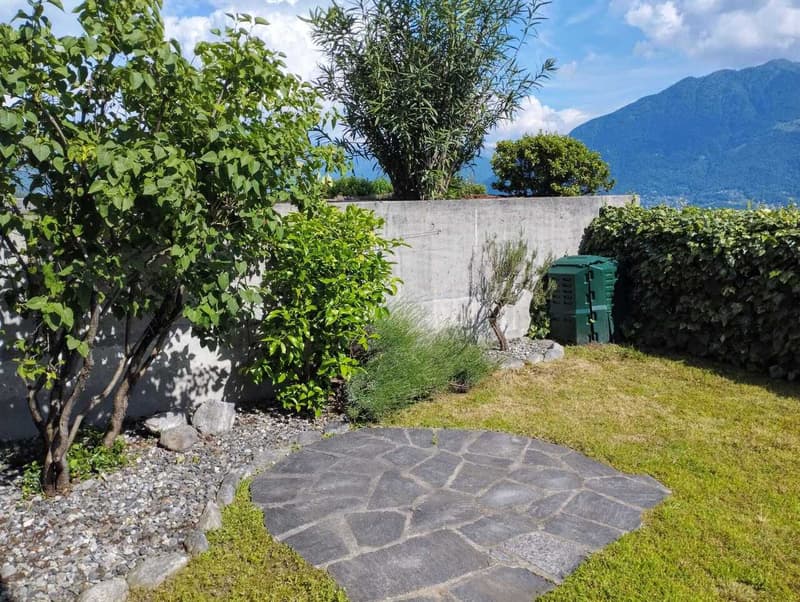 BRIONE SOPRA MINUSIO - Tipica Casa Ticinese con stupenda vista lago (8)